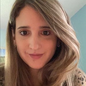 Meet your Posher, Aura